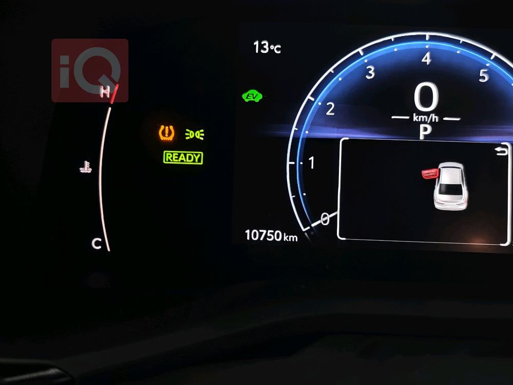 تۆیۆتا کامری